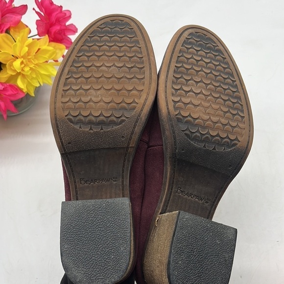 Bearpaw Wine Colored heeled suede slip on mule Size 10 CM4702E - Picture 9 of 9